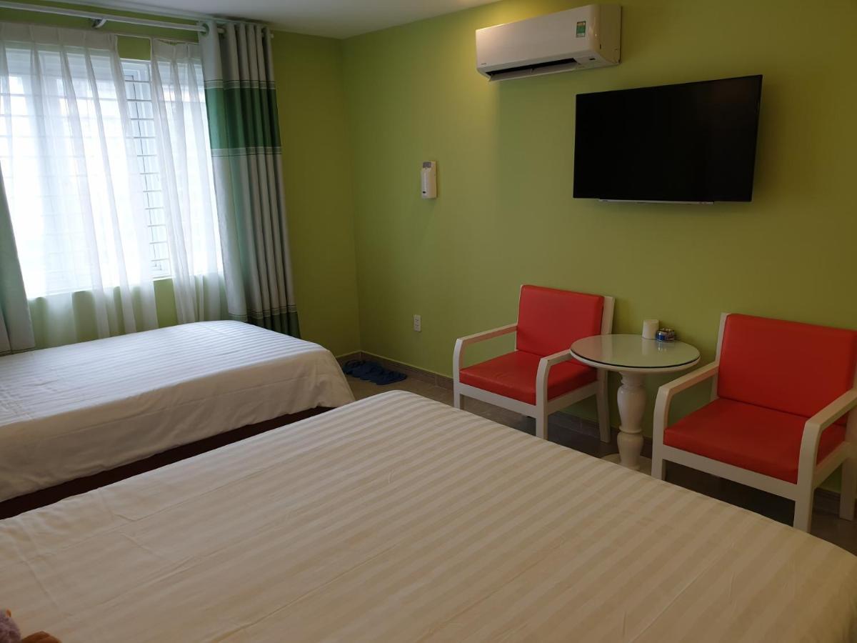 Hotel Lily 2 *