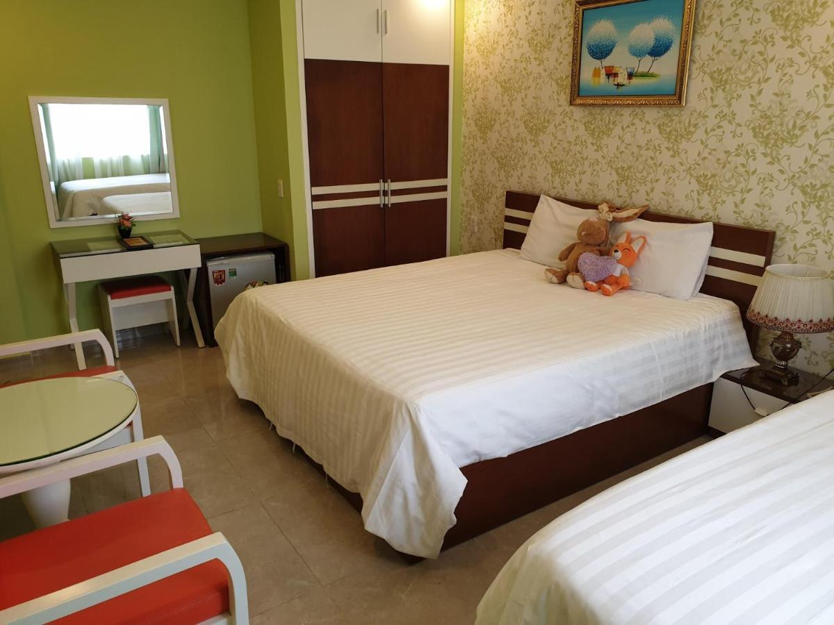 Hotel Lily 2 *